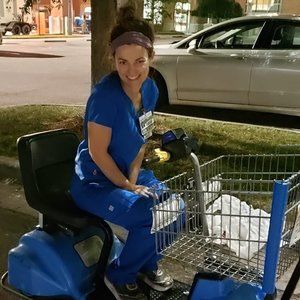 Meet your Posher, Emily